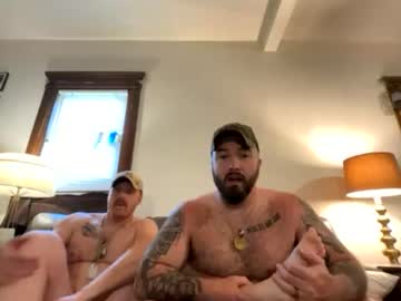tj_dustin