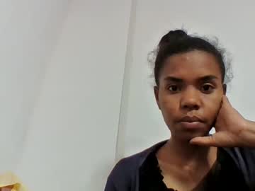 emelie473837