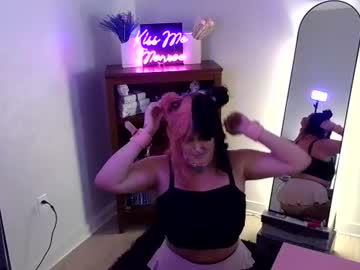 kiss_me_monroe