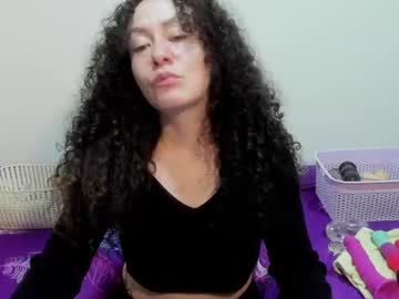 laura_anal_