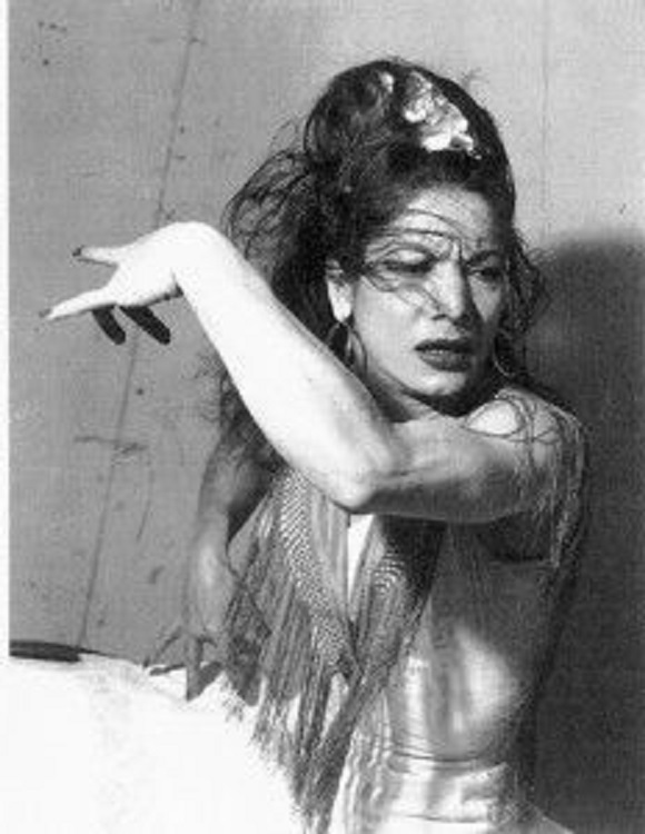 Vintage Gypsy Dancers — 25