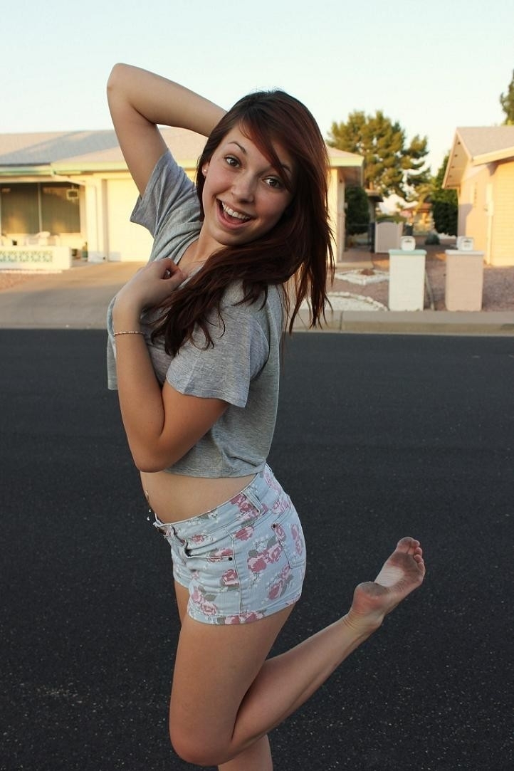 Brunette Girl 12 - 3r1n @shf0rd — 8