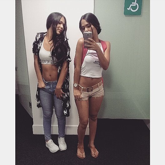 Amigas Colombianas — 23