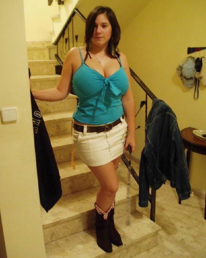 HOT SEXY MOMMYS N GIRLS — 15