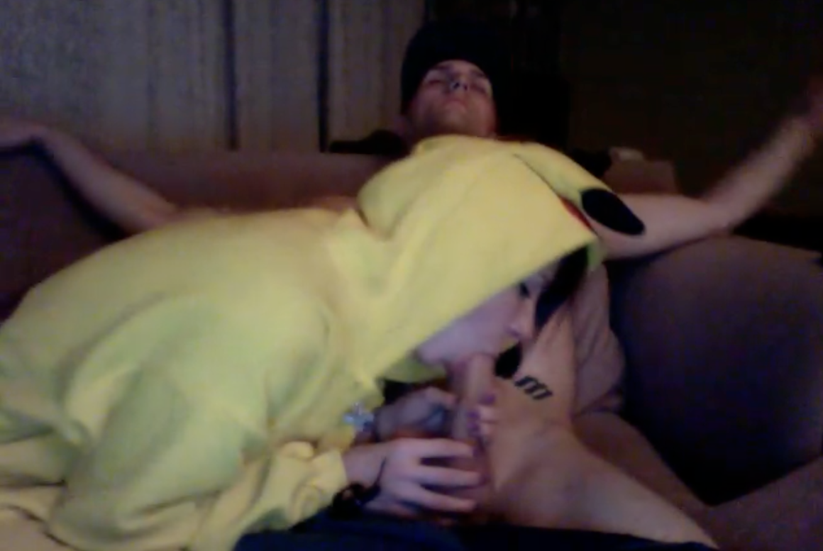 Posing, dick sucking, ass, teasing cosplay — 7